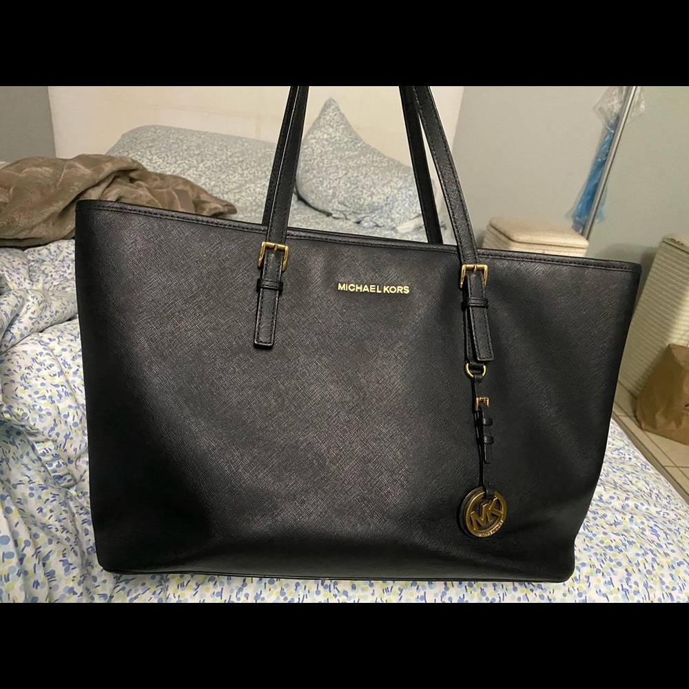 - Michael kors large tote bag